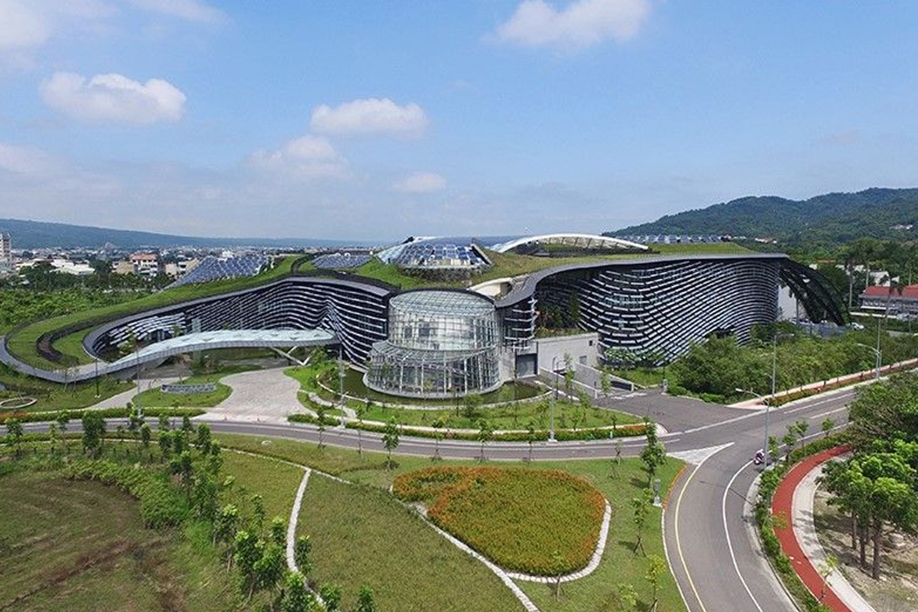 中台灣產業創新研究專區